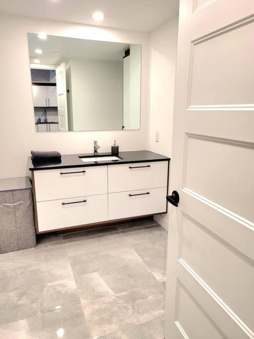 Condo Chic, Centre-Ville Piscine, Terrasse, Gym Quebec City Ngoại thất bức ảnh