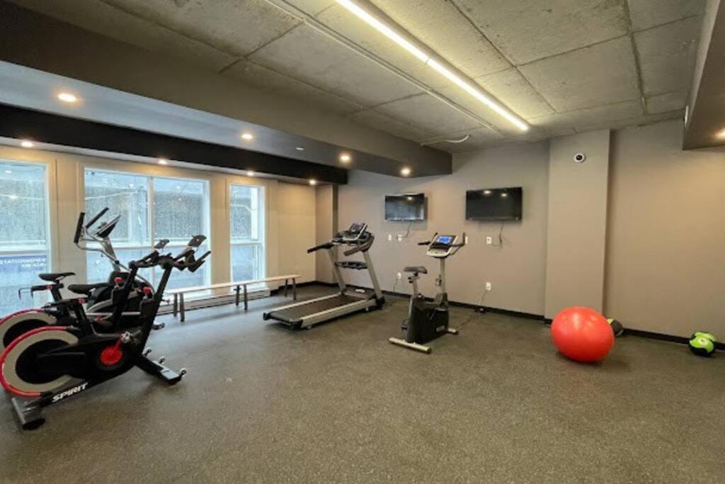 Condo Chic, Centre-Ville Piscine, Terrasse, Gym Quebec City Ngoại thất bức ảnh