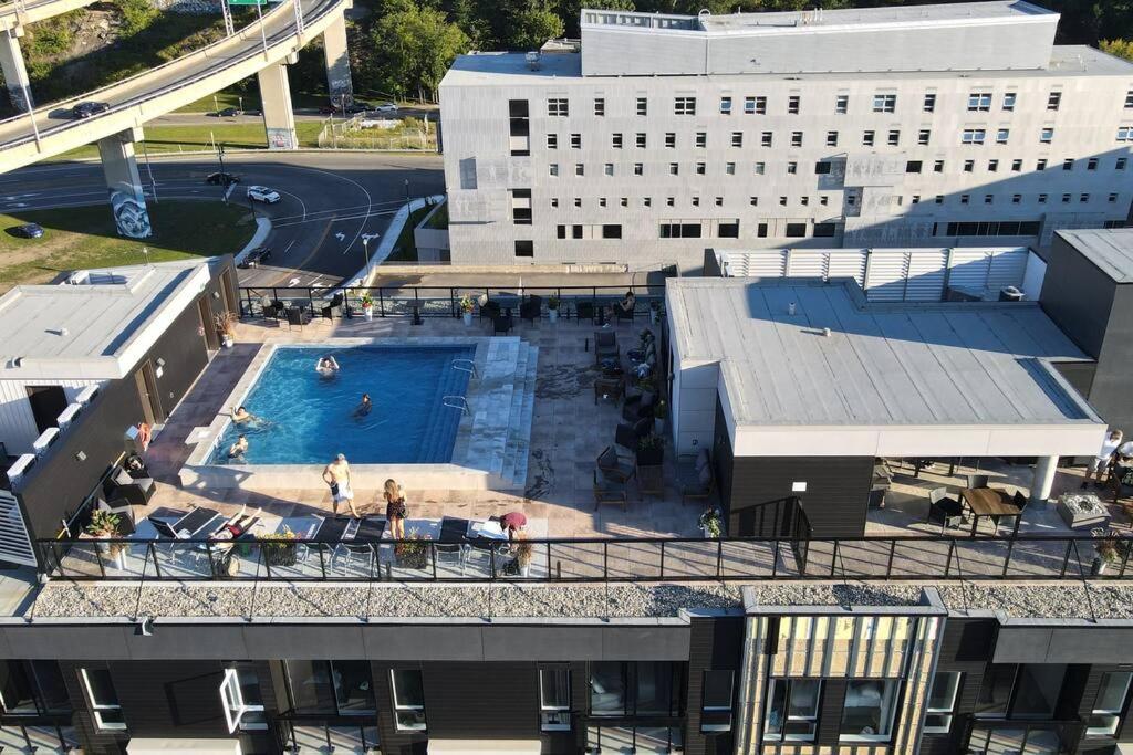 Condo Chic, Centre-Ville Piscine, Terrasse, Gym Quebec City Ngoại thất bức ảnh