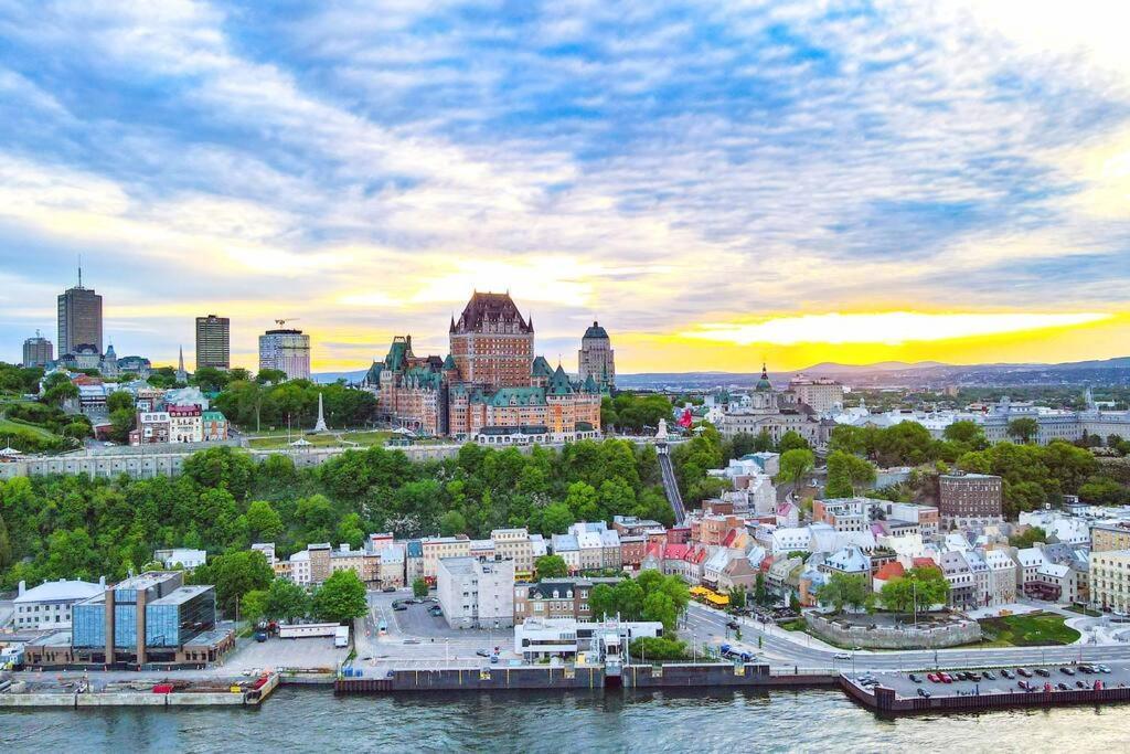 Condo Chic, Centre-Ville Piscine, Terrasse, Gym Quebec City Ngoại thất bức ảnh